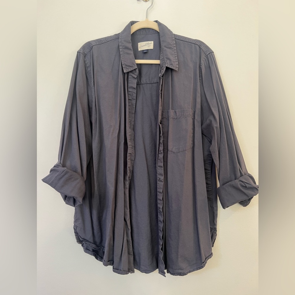 Universal Thread Button Down - Women’s XL